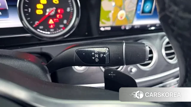 Mercedes-Benz E-Class W213 id 3417977 из Кореи 19