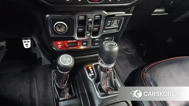 Jeep Wrangler (JL) id 3723300 из Кореи 19