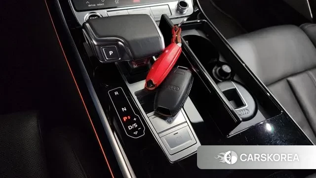 Audi A8 (D5) id 3355146 из Кореи 19