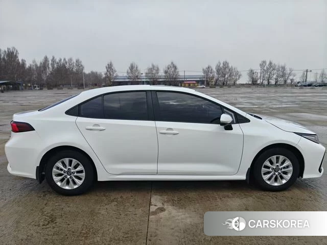 Toyota Corolla id 4265904 из Китая 23