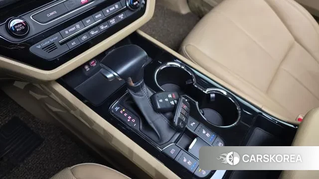 Kia The New Carnival id 3552277 из Кореи 19