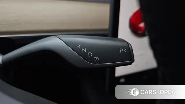 Tesla Model Y id 3012647 из Кореи 19