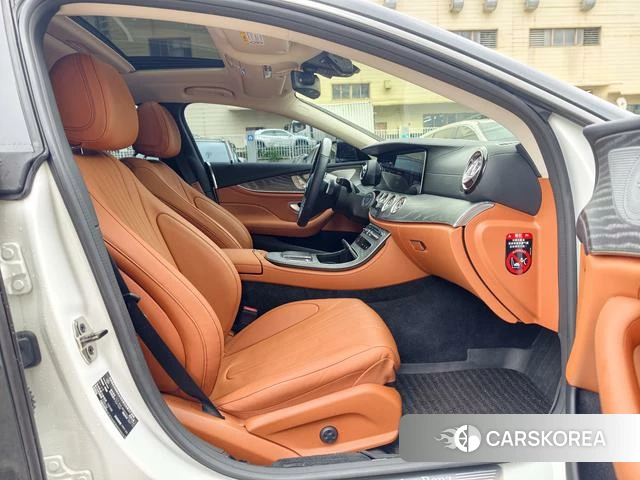 Mercedes-Benz CLS id 4298478 из Китая 19