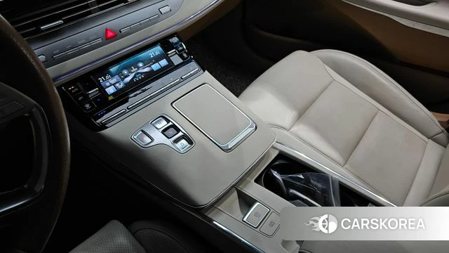 Hyundai The New Grandeur IG Hybrid id 4551379 из Кореи 29