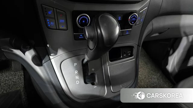 Hyundai The New Grand Starex id 4633292 из Кореи 30