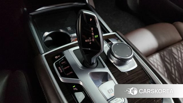 BMW 7 Series (G11) id 4519513 из Кореи 19