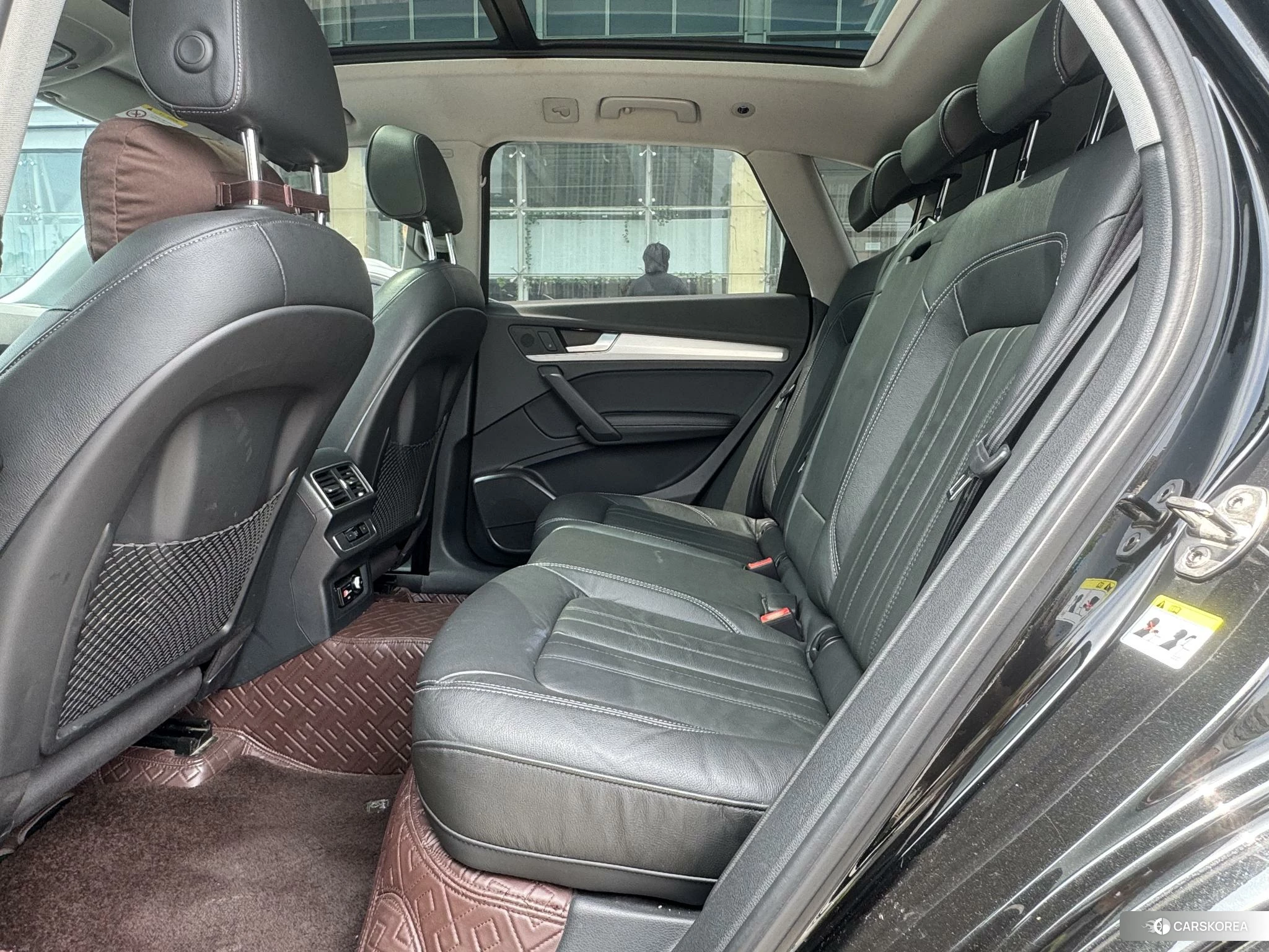 Audi Q5L id 4419060 из Китая 19