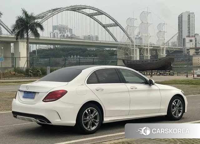 Mercedes-Benz Class C id 3882556 из Китая 9