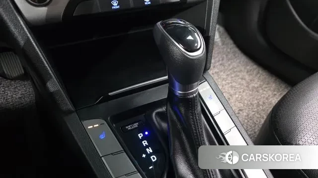 Hyundai Avante AD id 3677588 из Кореи 19