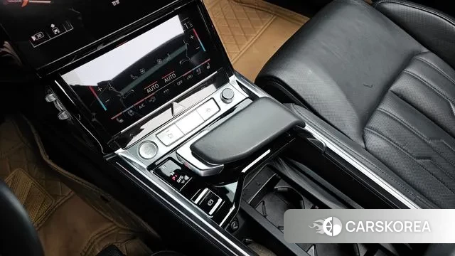 Audi e-Tron id 3635992 из Кореи 19