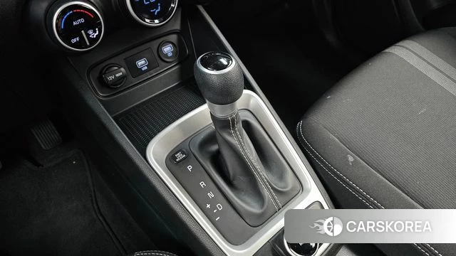 Hyundai Venue id 4496472 из Кореи 31