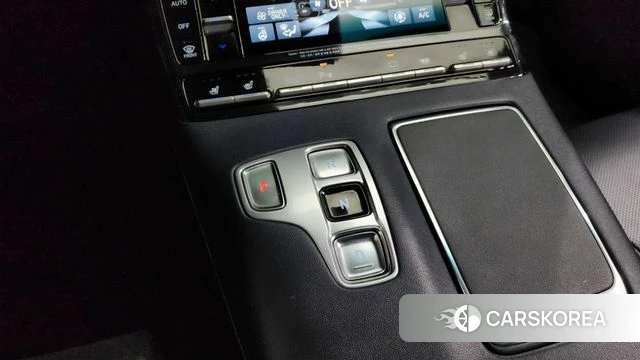 Hyundai The New Grandeur IG Hybrid id 3794678 из Кореи 19