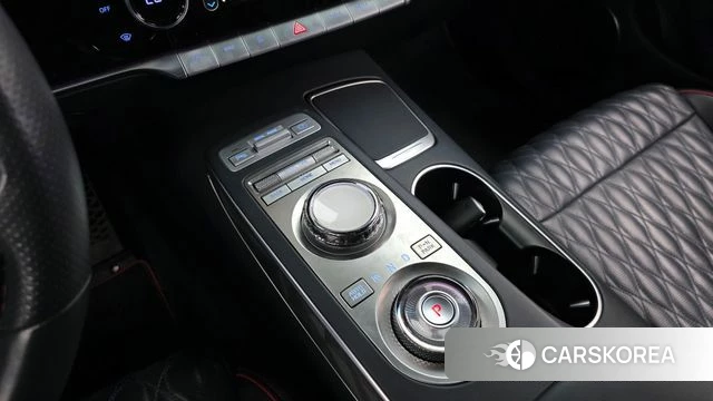 Genesis GV70 id 3915448 из Кореи 19