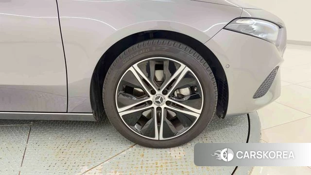 Mercedes-Benz A-Class W177 id 4870603 из Кореи 19