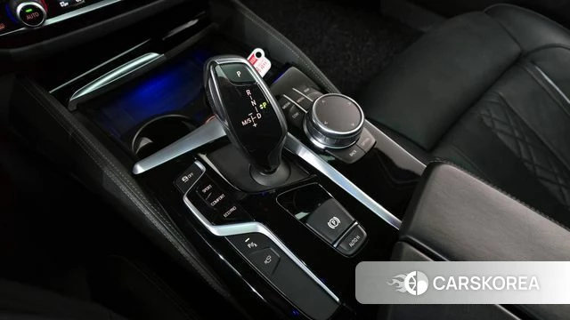 BMW 5 Series (G30) id 4180259 из Кореи 19