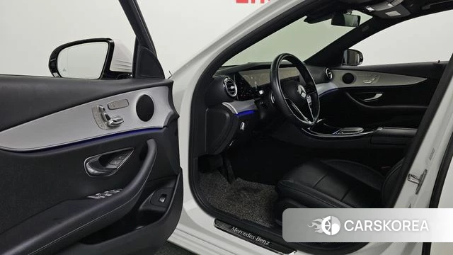 Mercedes-Benz E-Class W213 id 4741170 из Кореи 35