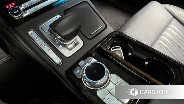 Genesis G90 id 3054838 из Кореи 19