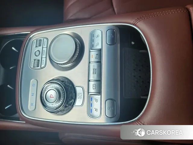 Genesis G90 (RS4) id 3732713 из Кореи 18