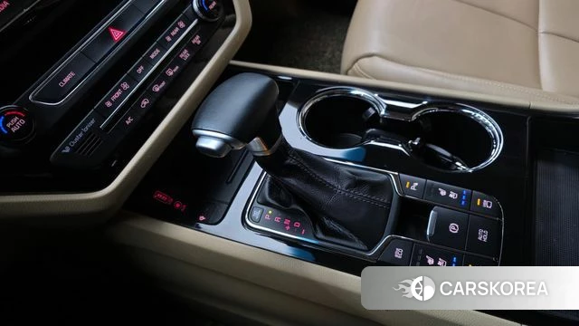 Kia The New Carnival id 4180300 из Кореи 19