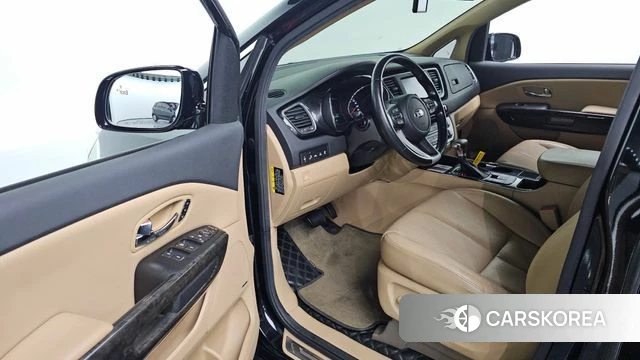 Kia The New Carnival id 4345708 из Кореи 31