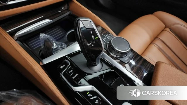BMW 5 Series (G30) id 4917787 из Кореи 33