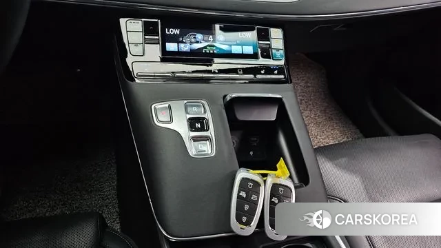 Hyundai The New Grandeur IG id 3037618 из Кореи 19