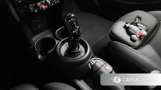 Mini Cooper id 4330377 из Кореи 29