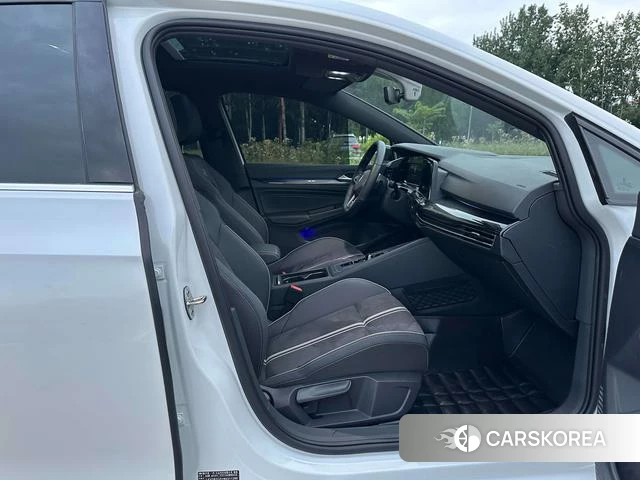 Volkswagen Golf id 4353232 из Китая 24