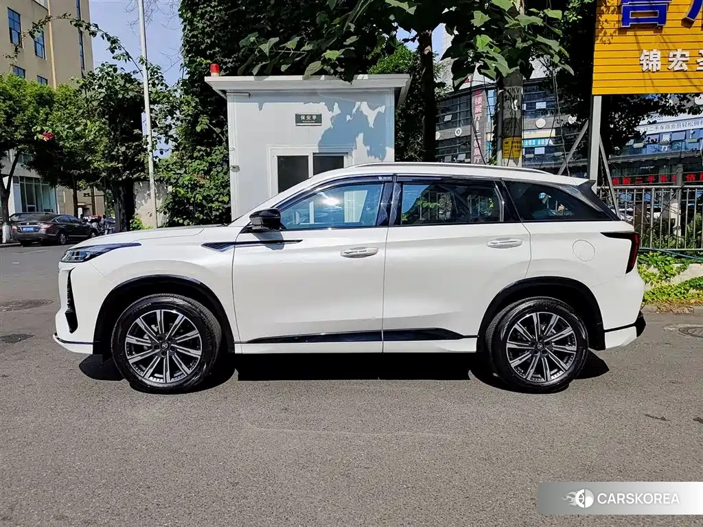 Chang'an Changan CS75PLUS id 4546216 из Китая 10