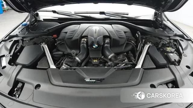 BMW 7 Series (G11) id 3243880 из Кореи 19