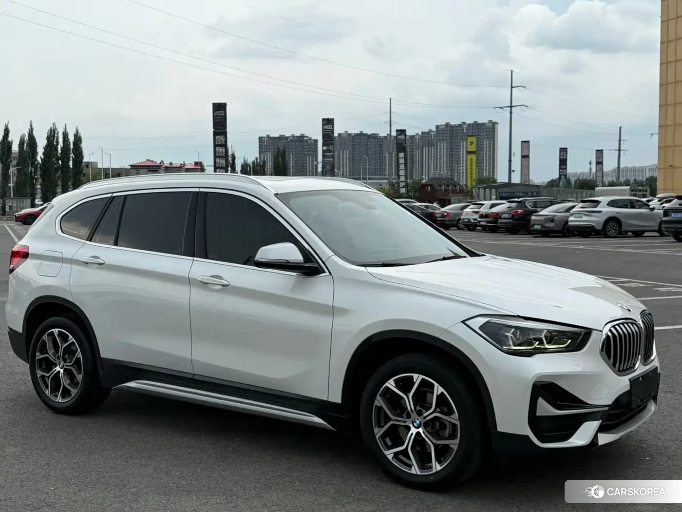 BMW X1 id 4553760 из Китая 18