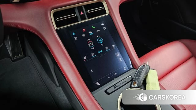 Porsche Taycan id 4475392 из Кореи 32