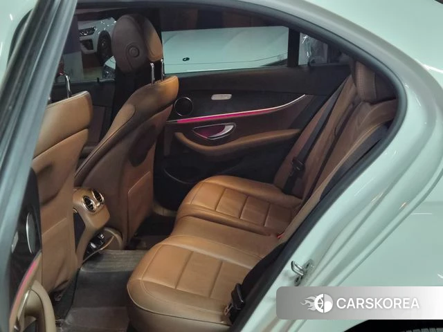 Mercedes-Benz E-Class W213 id 4587258 из Кореи 19