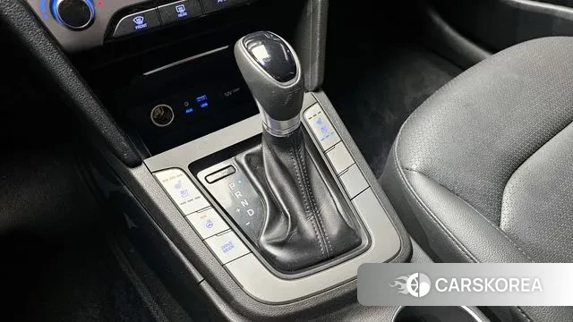 Hyundai Avante AD id 3718842 из Кореи 19