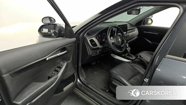 Kia Seltos id 4317457 из Кореи 32