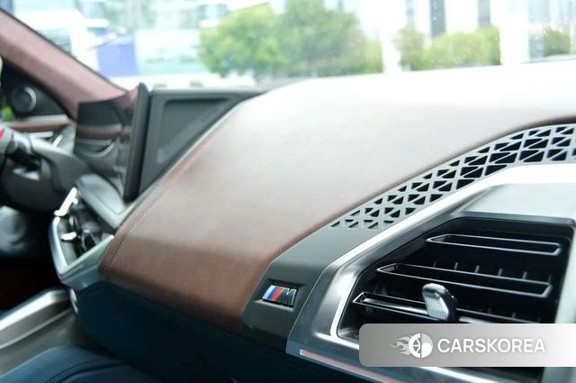BMW XM id 4260408 из Китая 17