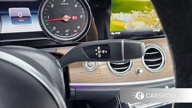 Mercedes-Benz E-Class W213 id 2991062 из Кореи 19