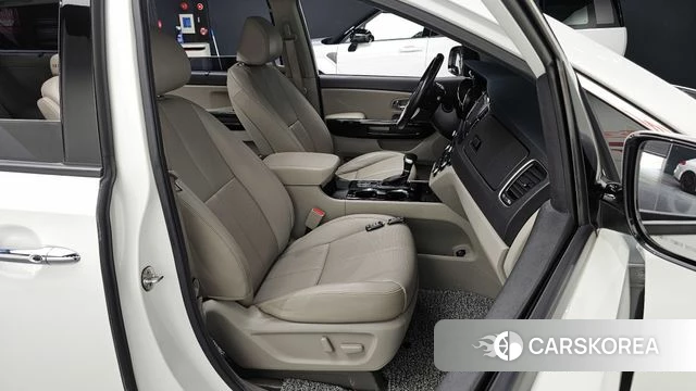 Kia The New Carnival id 3814431 из Кореи 19