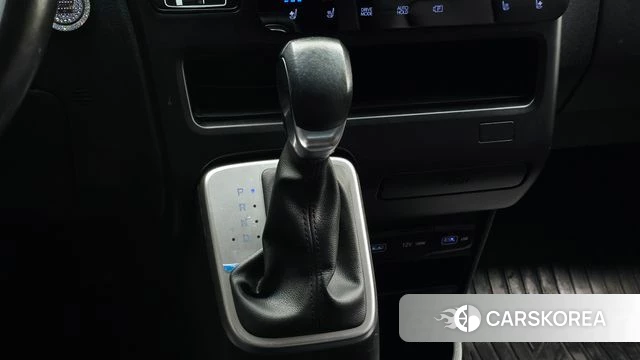 Hyundai Staria id 4757888 из Кореи 29