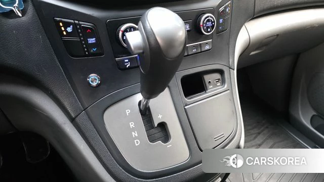 Hyundai The New Grand Starex id 4180696 из Кореи 19