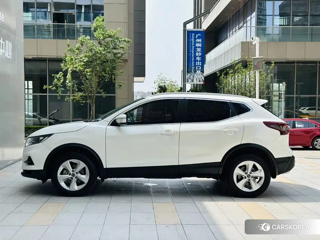 Nissan Qashqai id 4655009 из Китая 21