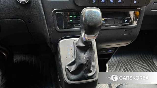 Hyundai Staria id 3910556 из Кореи 19