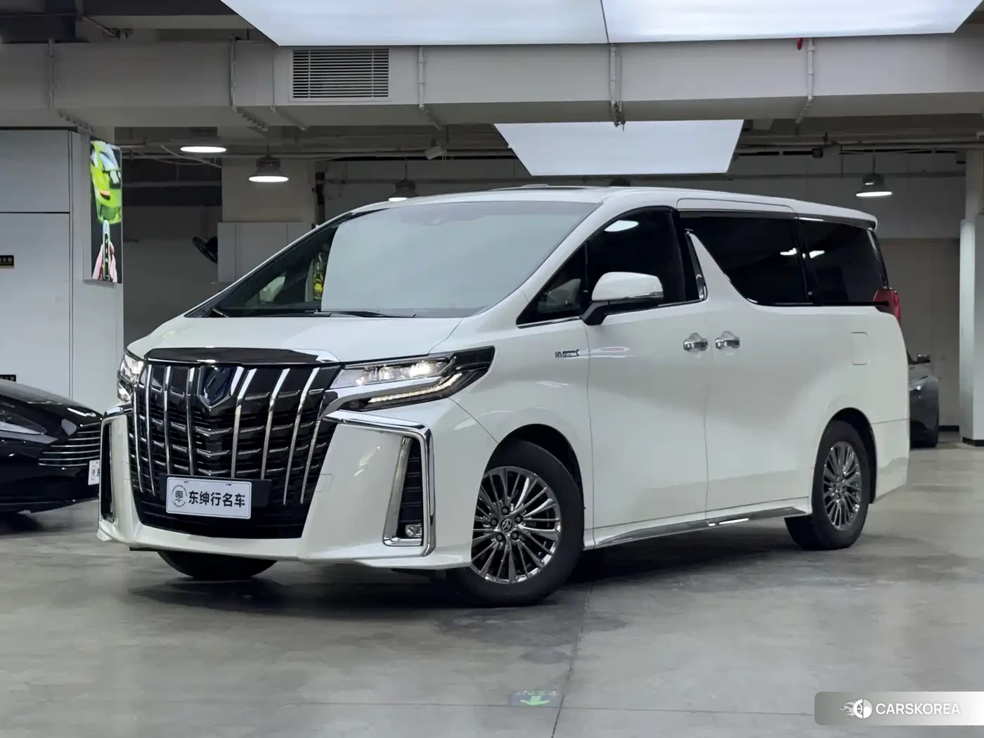 Toyota Elfa id 4578174 из Китая 26