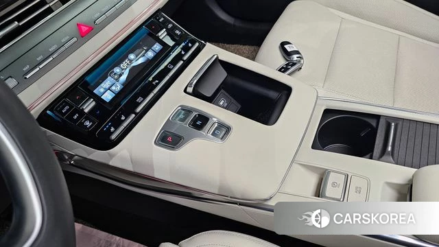 Hyundai The New Grandeur IG Hybrid id 4337936 из Кореи 32