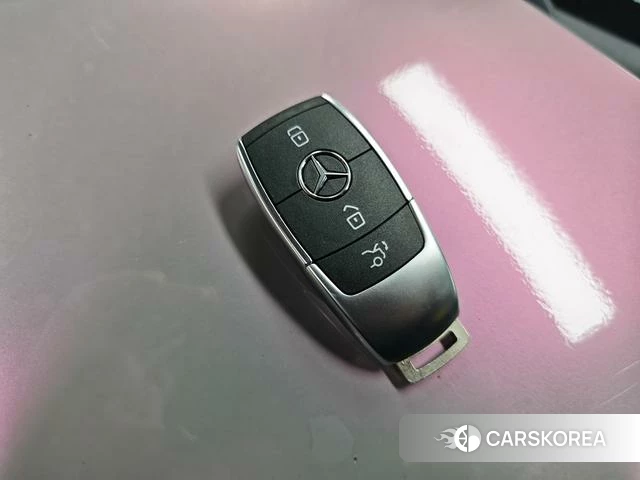 Mercedes-Benz GLA id 4208579 из Китая 19