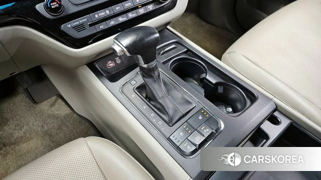 Kia All New Carnival id 3917561 из Кореи 19