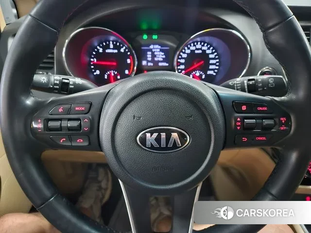 Kia The New Carnival id 3041944 из Кореи 19