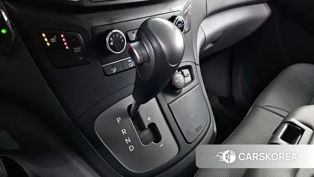 Hyundai The New Grand Starex id 3612157 из Кореи 19