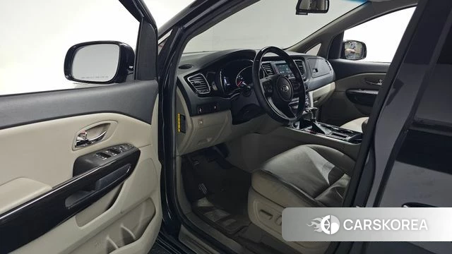 Kia The New Carnival id 4385042 из Кореи 34