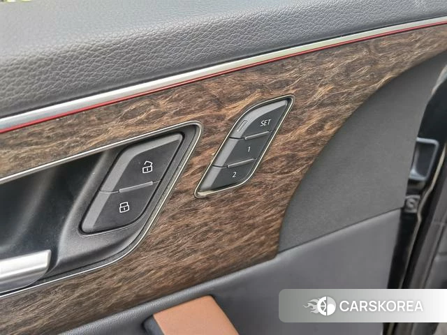 Audi Q7 id 4258283 из Китая 20